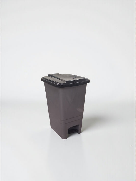 Vuilnisbak met Pedaal – Donkerbruin – 25L